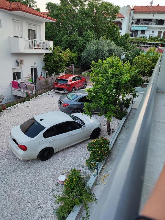 Alexander Luxury Apartments & Studios Metamorfosi  Exterior photo