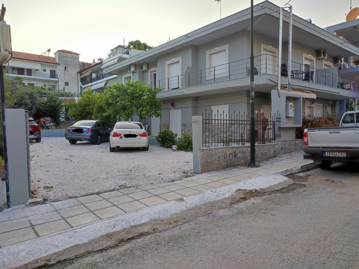 Alexander Luxury Apartments & Studios Metamorfosi  Exterior photo